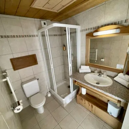 Madame Des Alpages Aparthotel 3*