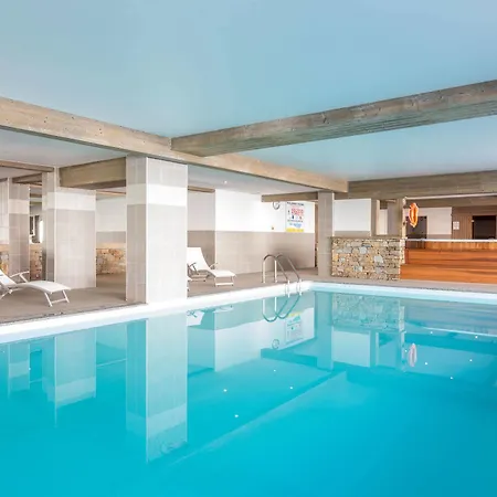 Madame Des Alpages Aparthotel 3*
