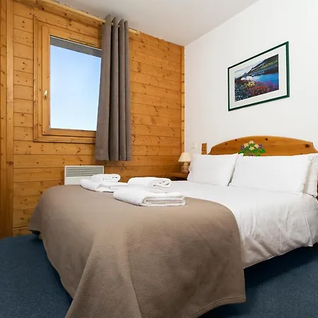 Madame Des Alpages 3*